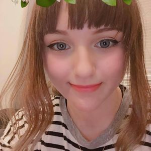 Meet your Posher, Isabella